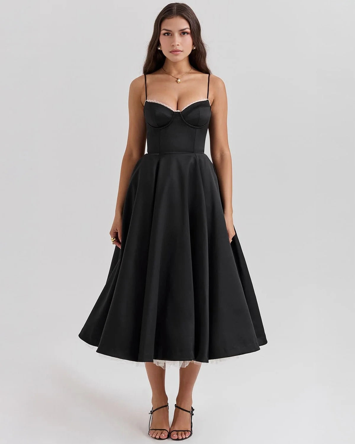 Gala - Vestido ajustado con tirantes finos